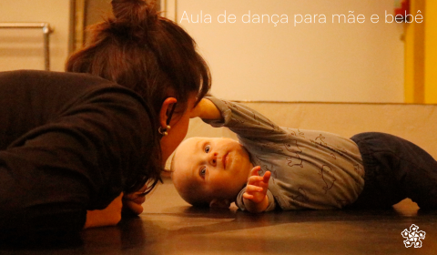 Aula de Dança para Mães e Bebês 